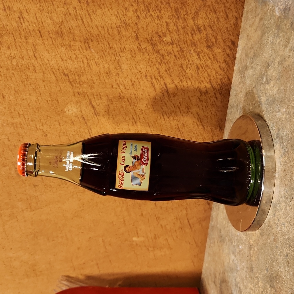 2004 Las Vegas Summer Coca Cola Bottle